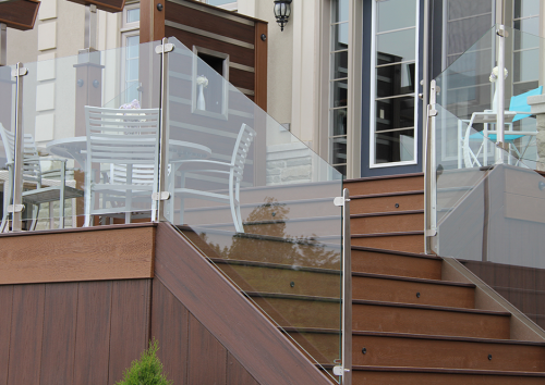 Enhance Visibility with Transparent Indoor Railings/Crystal Clear: Transparent Indoor Railings for a Brighter Space