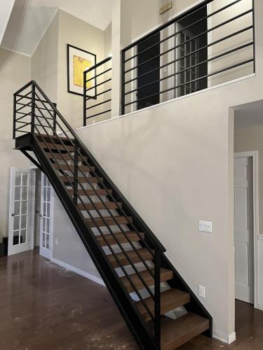 Modern Indoor Stairs Design